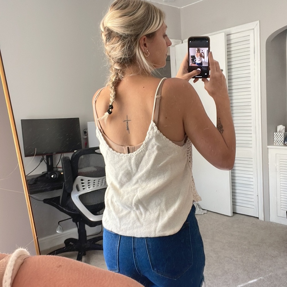 Knitted Tank - Picture 3 of 4